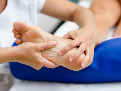 Plantar fasciitis relief Valparaiso, chronic heel pain treatment, arch pain specialist Indiana, Sole Foot and Ankle heel care, morning foot pain solution, plantar fascia stretching